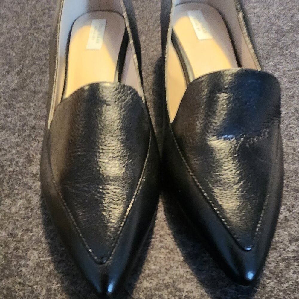 8.5 M New Without Tags - Cole Haan Flats